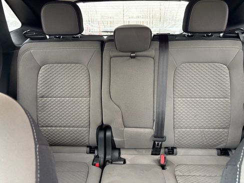 Used 2022 Ford Escape SE w/ SE Sport Appearance Package image 15