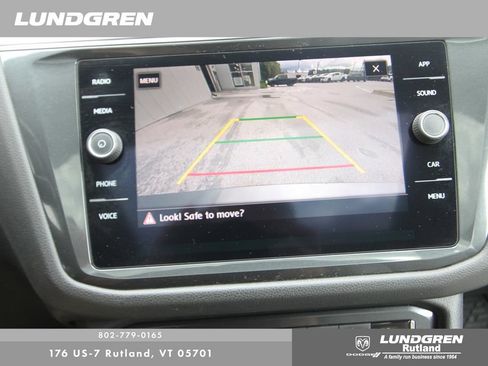 Used 2019 Volkswagen Tiguan SE AWD/4WD image 30