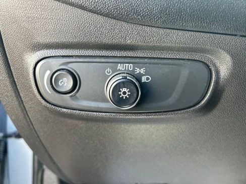 Used 2024 Chevrolet Equinox LT AWD/4WD image 17