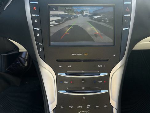 Used 2015 Lincoln MKZ Black Label w/ Technology Package image 14