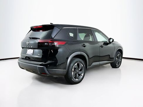 Used 2024 Nissan Rogue SV image 9