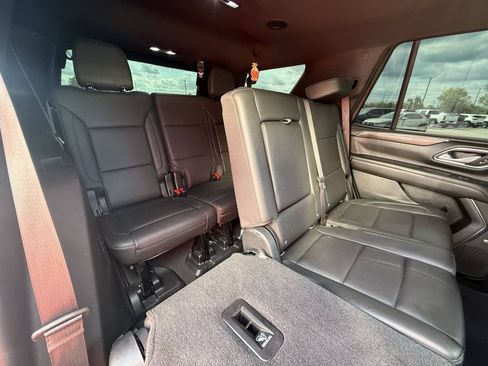 Used 2021 Chevrolet Tahoe LT RWD image 14