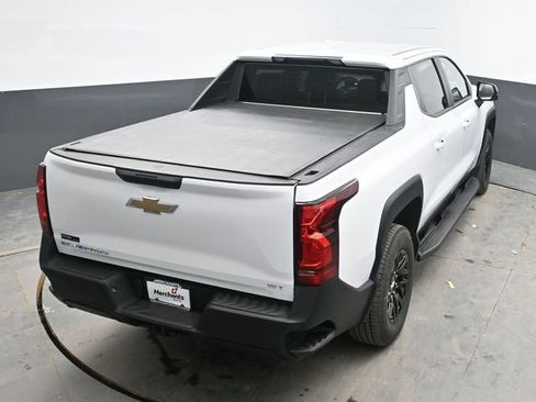 Used 2024 Chevrolet Silverado EV W/T image 31