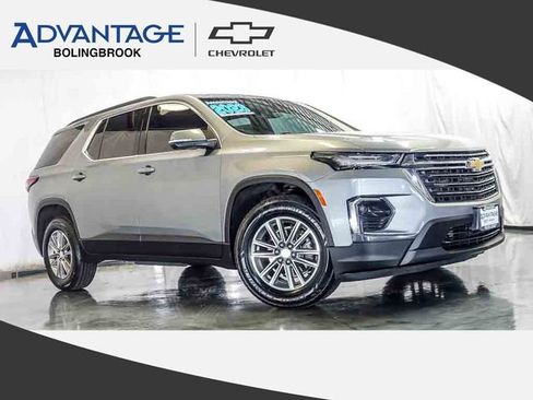 Certified 2023 Chevrolet Traverse LT FWD image 1