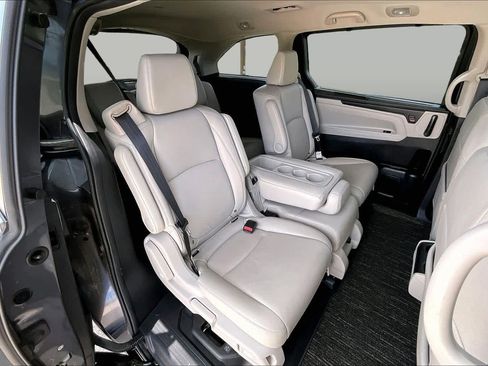 Certified 2025 Honda Odyssey EX-L image 19