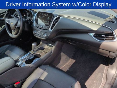 Certified 2018 Chevrolet Malibu LT w/ Leather Package image 23