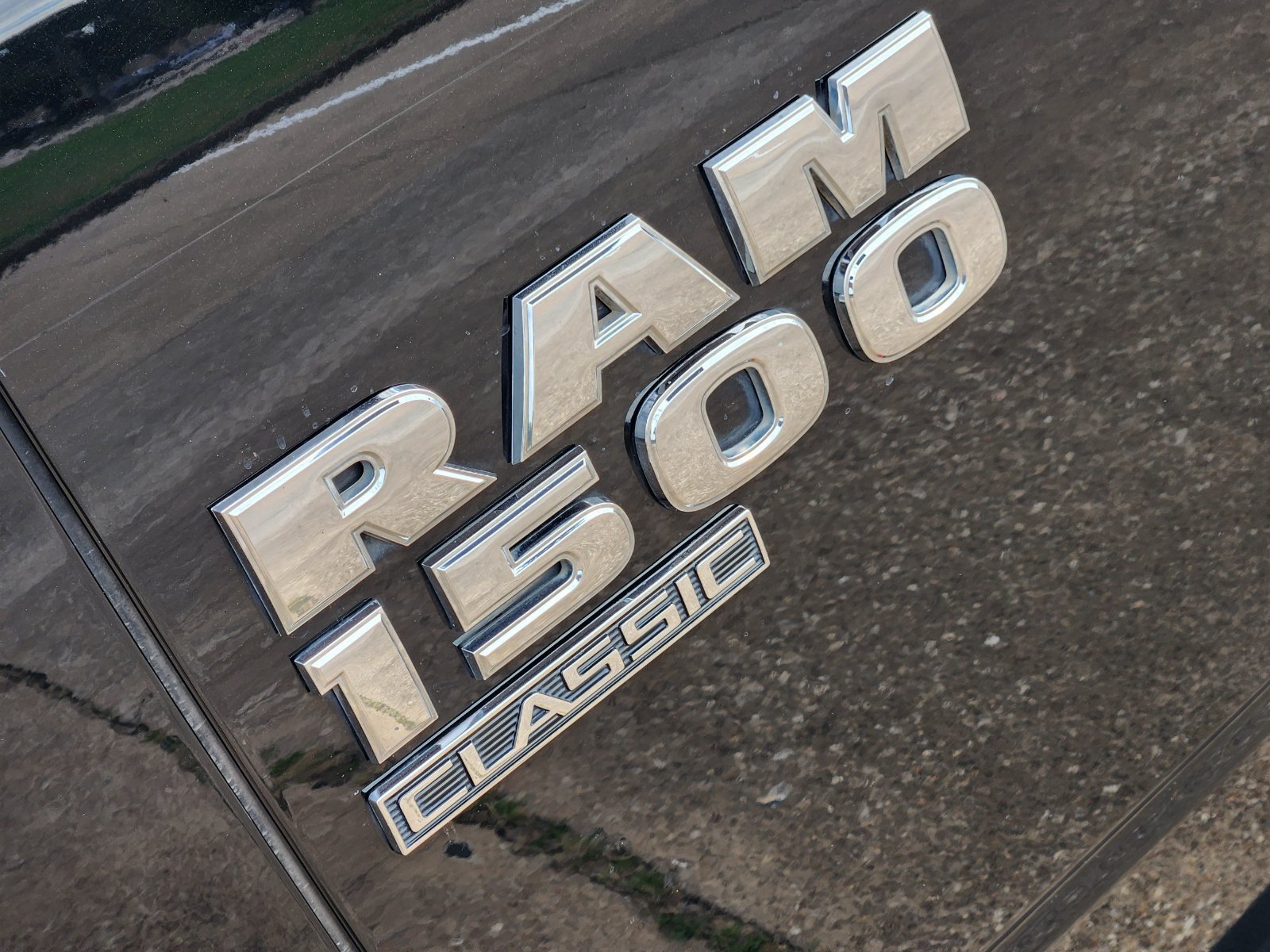 Used 2022 RAM 1500 Classic SLT w/ Trailer & Traction Group RWD image 20