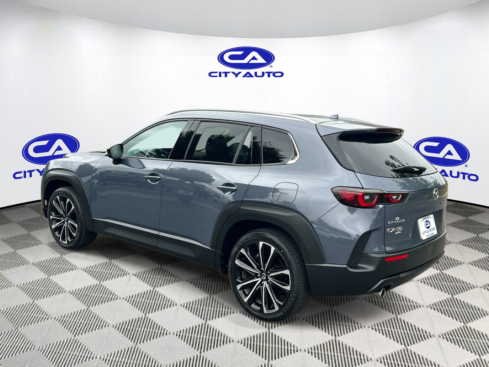Used 2025 MAZDA CX-50 AWD 2.5 S w/ Premium Plus Pkg image 5
