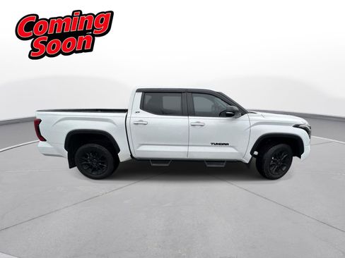 Used 2024 Toyota Tundra SR5 image 5
