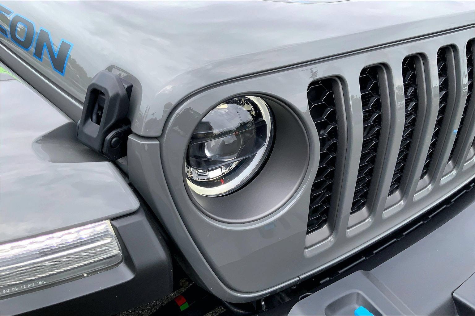 Certified 2023 Jeep Wrangler Unlimited Rubicon 4xe w/ Cold Weather Group AWD/4WD image 23