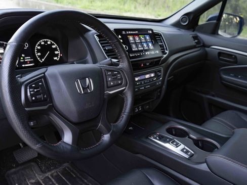 Certified 2024 Honda Ridgeline TrailSport image 17