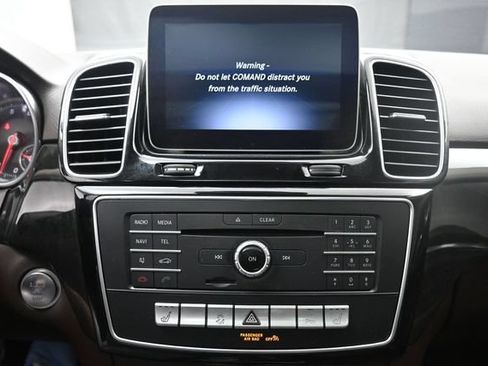 Used 2018 Mercedes-Benz GLE 350 image 11