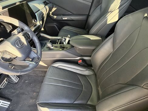 Used 2024 Lexus TX 500h AWD w/ Technology Package image 14
