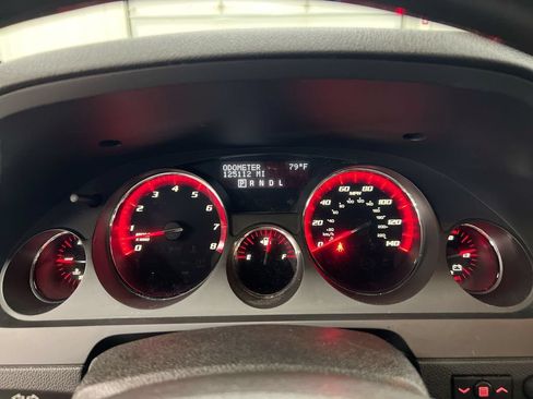 Used 2012 GMC Acadia Denali AWD/4WD image 12