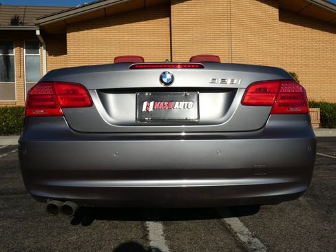 Used 2013 BMW 328i Convertible image 8