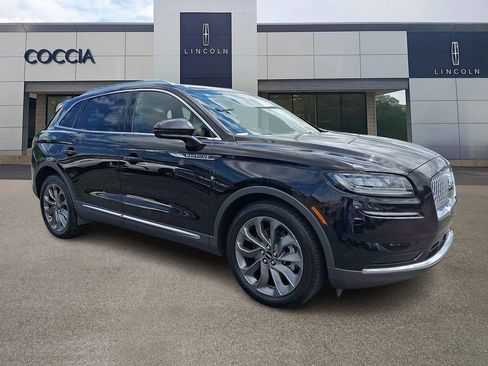 Certified 2023 Lincoln Nautilus Reserve AWD/4WD image 3