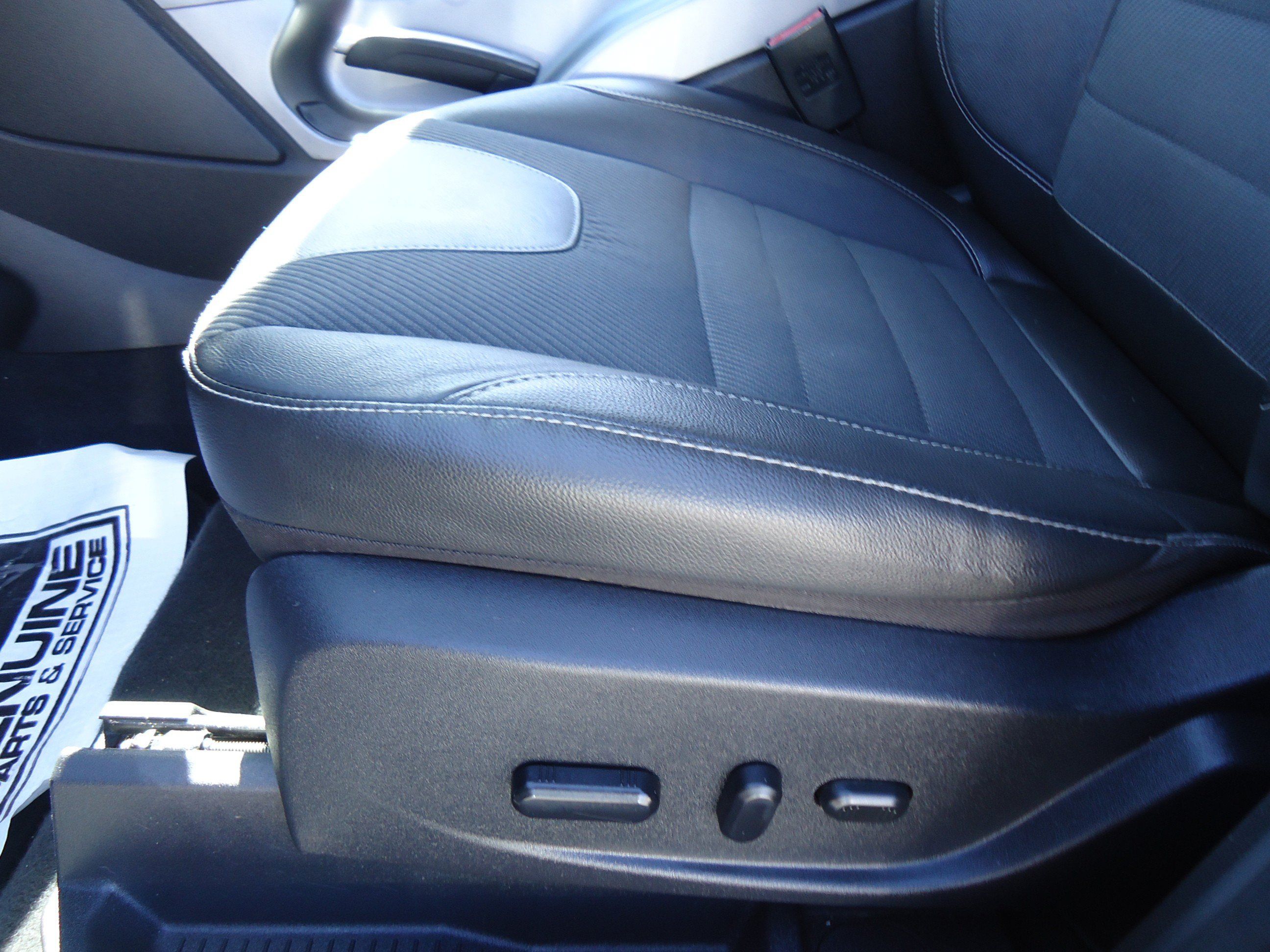 Used 2014 Ford Escape SE w/ SE Chrome Package FWD image 21