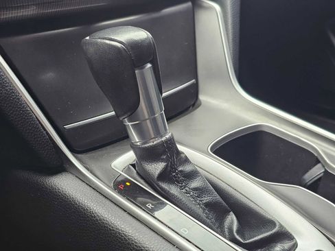 Used 2019 Honda Accord Sport image 37