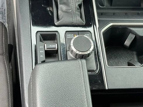 Used 2022 Toyota Tundra SR5 AWD/4WD image 20
