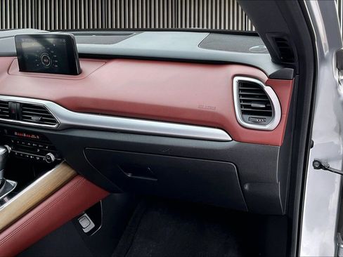 Used 2019 MAZDA CX-9 Signature image 17