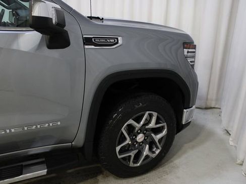 Used 2024 GMC Sierra 1500 SLT w/ SLT Premium Plus Package AWD/4WD image 35