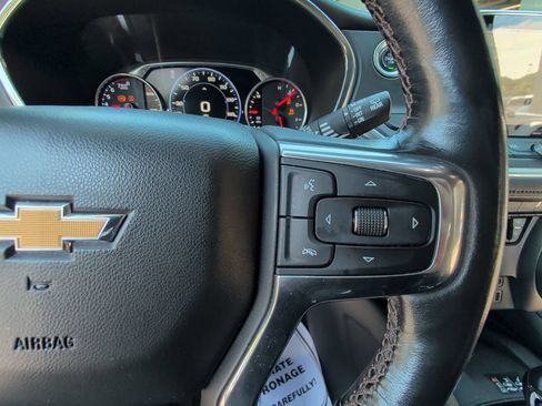 Used 2019 Chevrolet Blazer Premier w/ Sun and Wheels Package AWD/4WD image 18