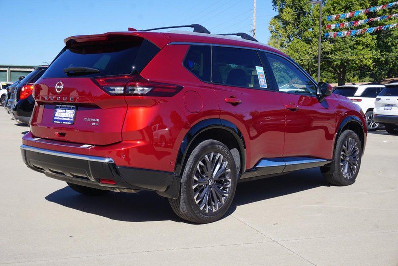 Used 2025 Nissan Rogue Platinum w/ Platinum Premium Package AWD/4WD image 3