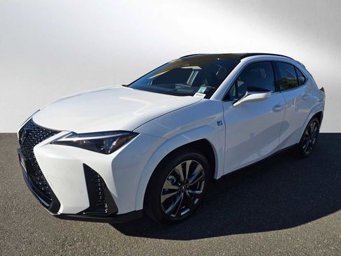 Used 2025 Lexus UX 300h AWD image 7