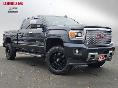 Used 2017 GMC Sierra 2500 Denali w/ Duramax Plus Package