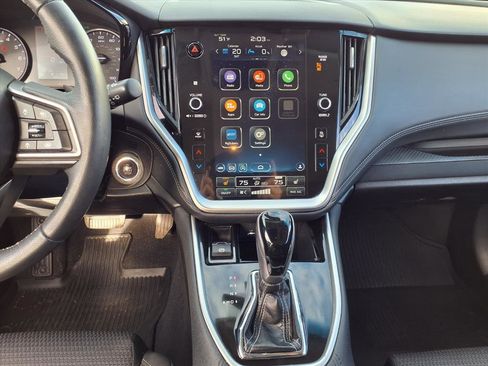 Used 2020 Subaru Outback Premium image 12