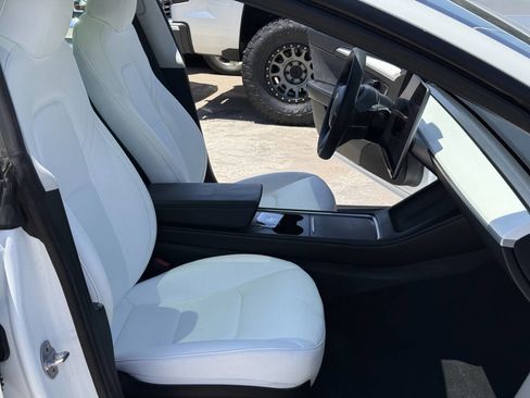 Used 2023 Tesla Model 3 Standard Range RWD image 6