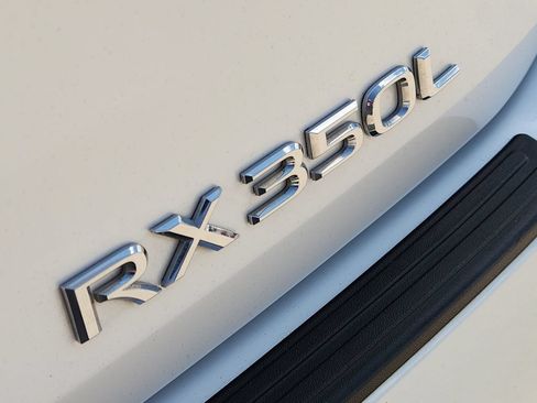 Certified 2022 Lexus RX 350L FWD w/ Premium Package image 11
