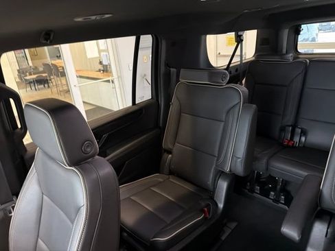 Used 2026 GMC Yukon XL Elevation w/ LPO, Floor Liner Package AWD/4WD image 20