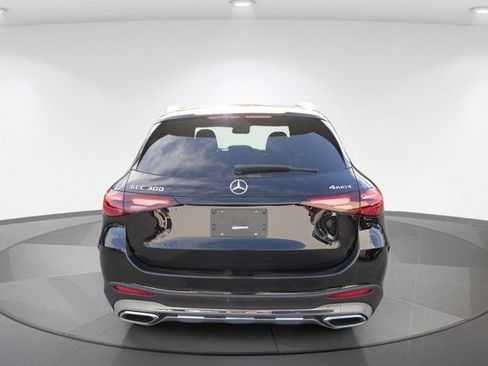 New 2026 Mercedes-Benz GLC 300 GLC 300 image 8