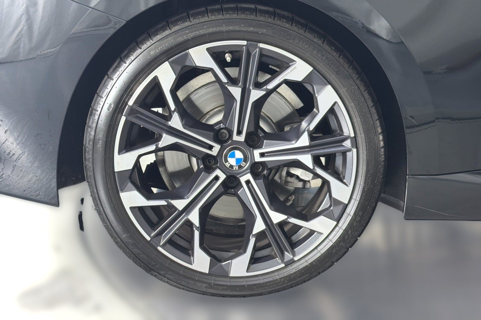 Used 2026 BMW 230i Coupe w/ Convenience Package RWD image 12