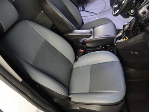 Used 2016 Ford Transit Connect XL image 13