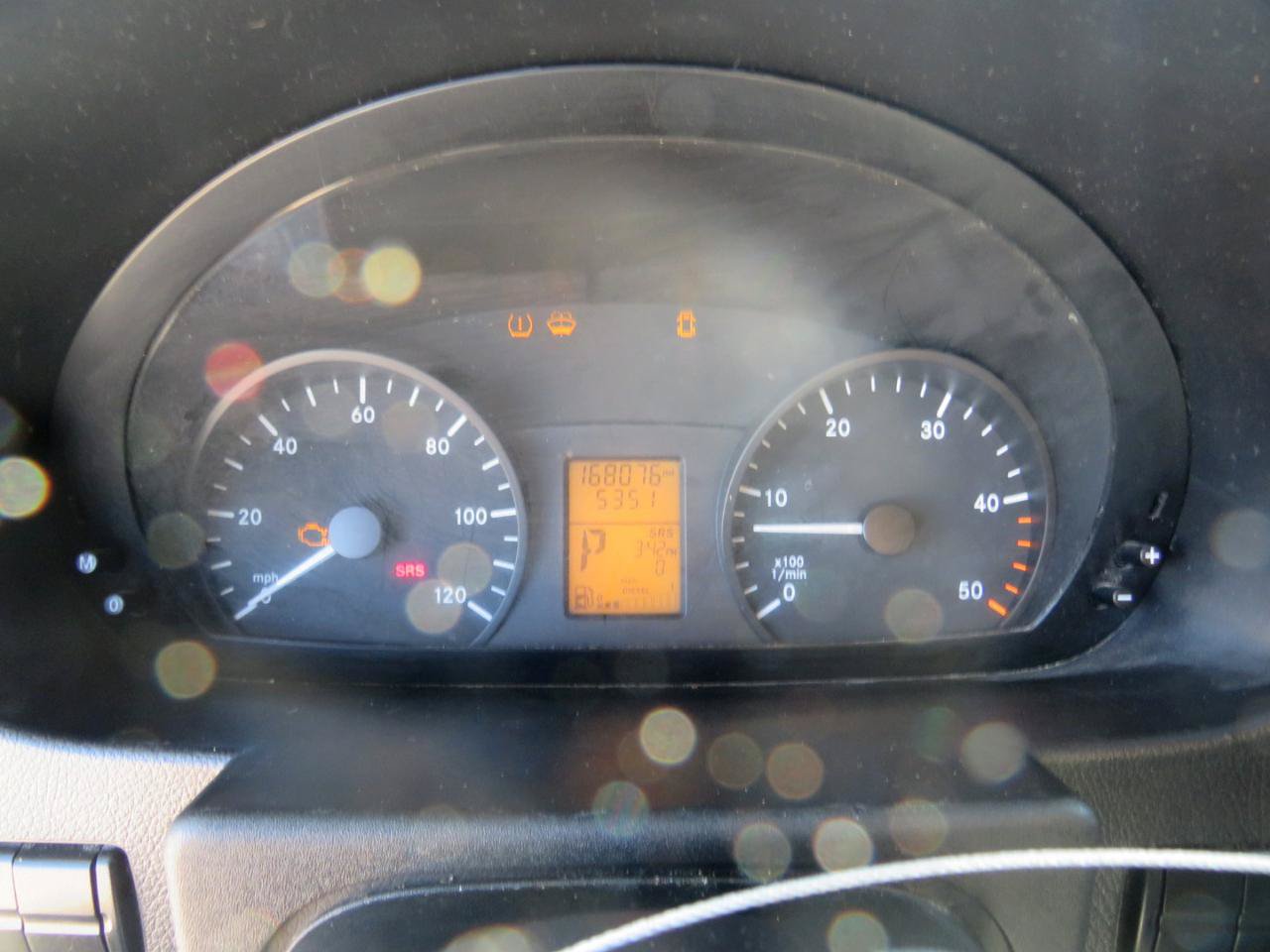 Used 2010 Freightliner Sprinter 2500 RWD image 31