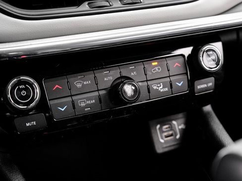 Used 2022 Jeep Compass Limited w/ Elite Group image 35