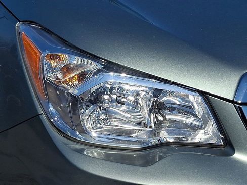 Used 2016 Subaru Forester 2.5i Limited image 9