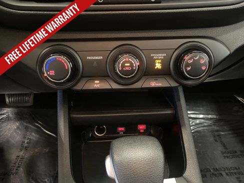 Used 2024 Kia Forte LXS FWD image 31