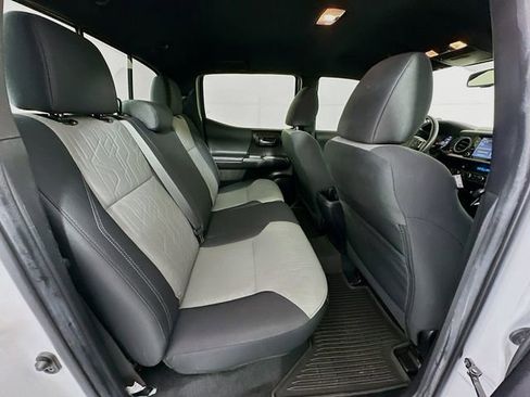 Certified 2022 Toyota Tacoma TRD Sport image 25