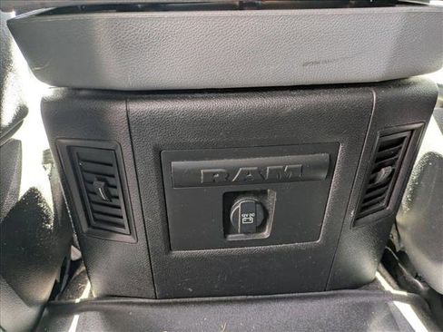 Used 2017 RAM 1500 Lone Star image 16