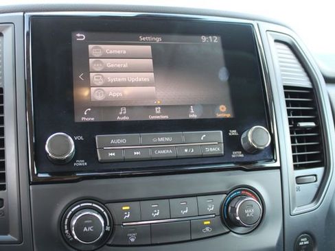 Used 2021 Nissan Titan S w/ S Utility Package image 31