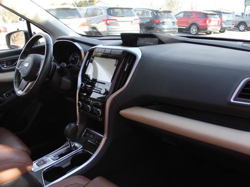 Used 2021 Subaru Ascent Limited w/ Technology Package AWD/4WD image 19