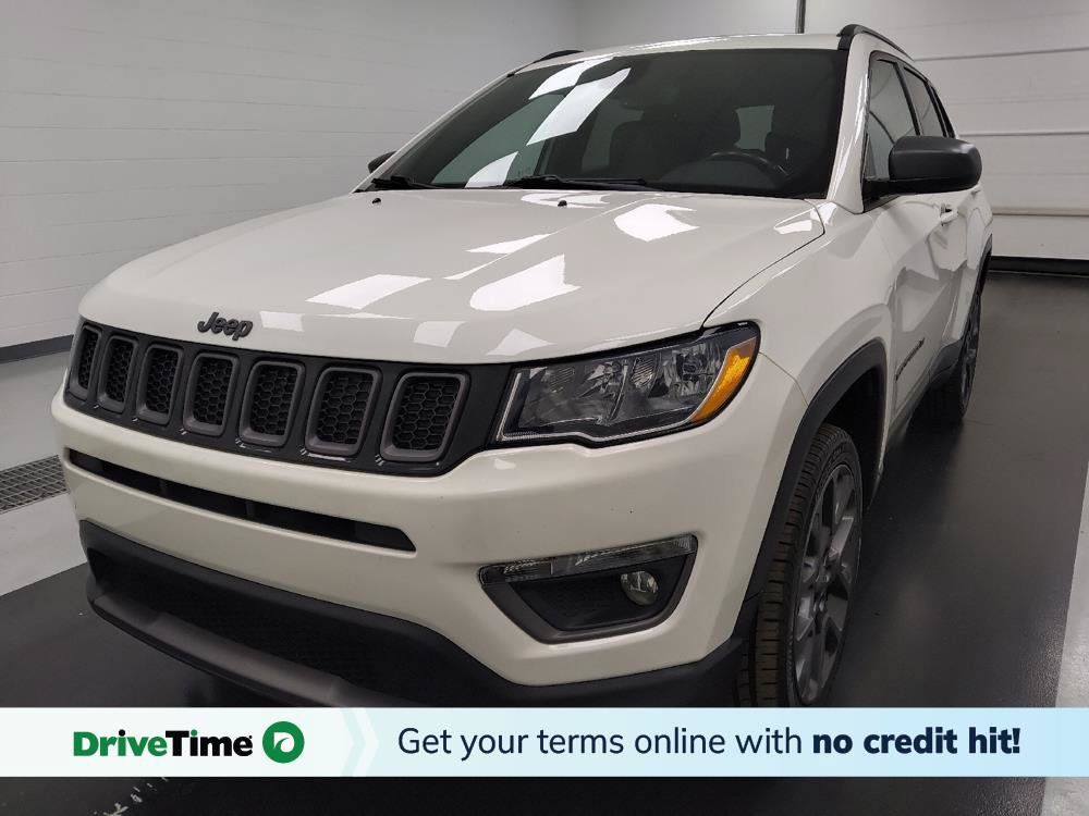 Used 2021 Jeep Compass Latitude w/ Sun and Sound Group AWD/4WD image 1