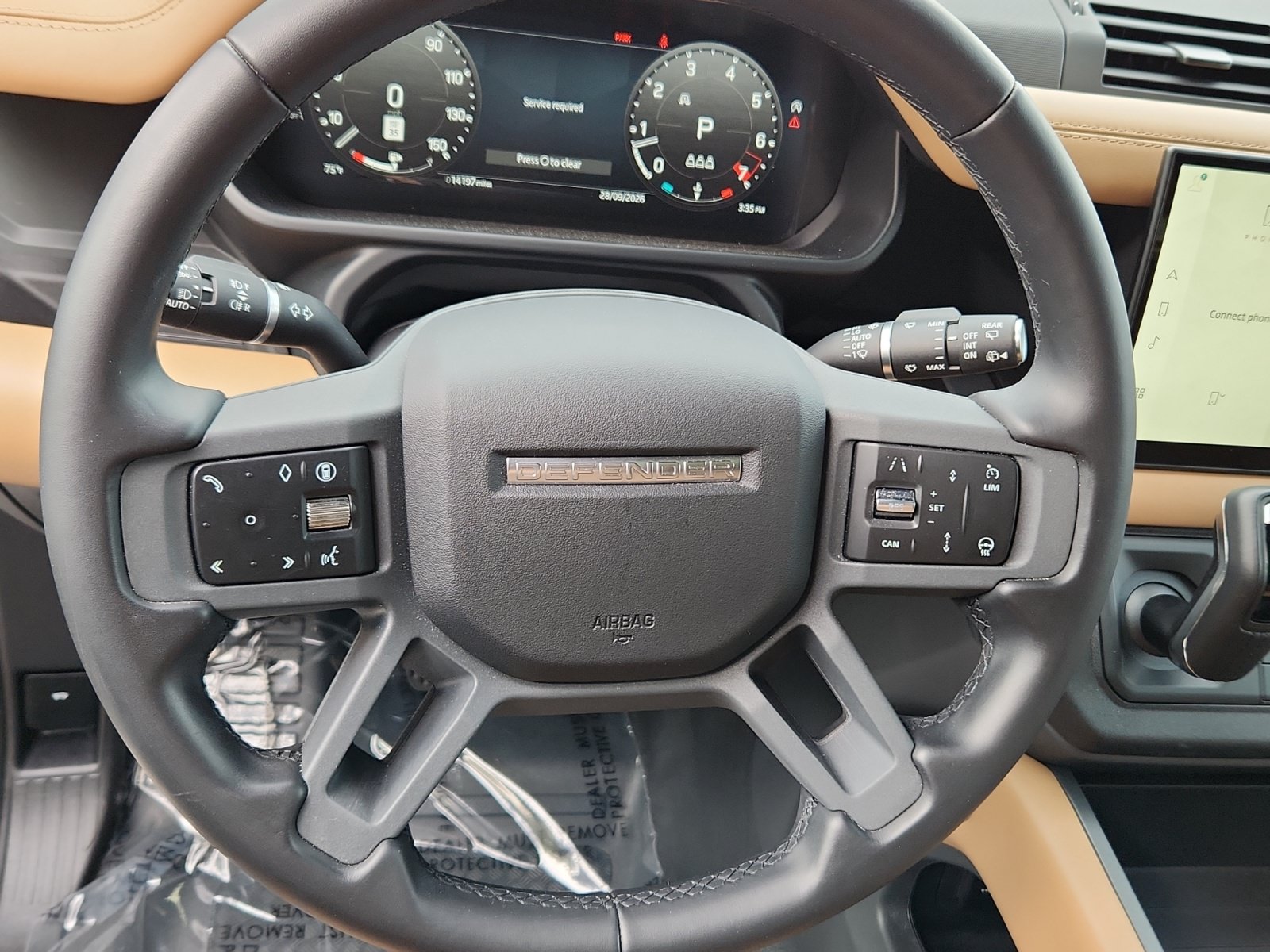 Used 2025 Land Rover Defender 110 S AWD/4WD image 9