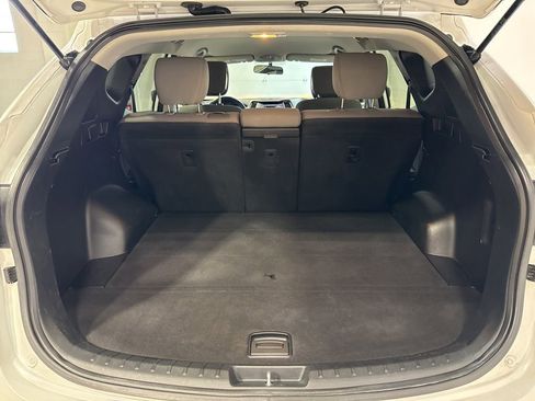 Used 2018 Hyundai Santa Fe Sport FWD image 25