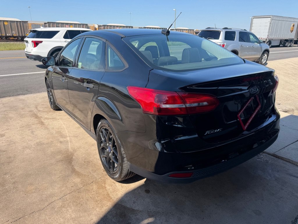 Used 2018 Ford Focus S FWD image 26