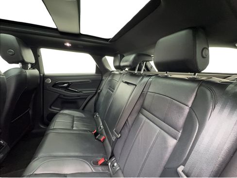Used 2022 Land Rover Range Rover Evoque R-Dynamic S AWD/4WD image 25