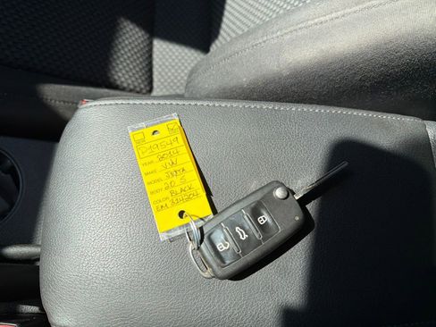Used 2014 Volkswagen Jetta S FWD image 27